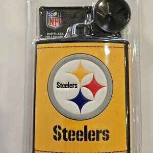 NFL Pittsburgh Steelers Plastic Hip Flask Collectible With Funnel 7 oz. NEW